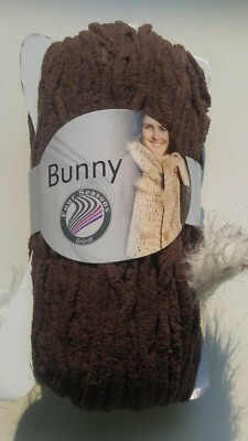 Universal/Grundl ''Bunny''(92% Polyester,8% Acrylic)90m,150g, Lot of 2, Col#10