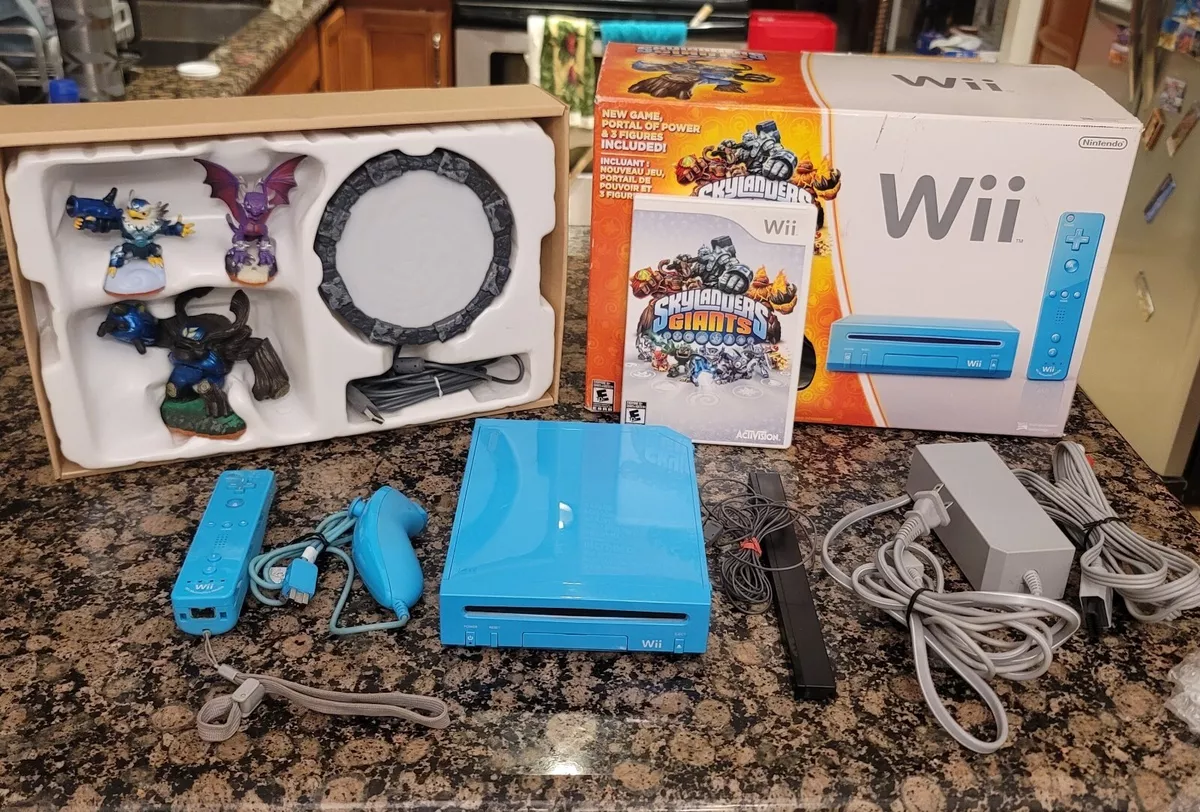 Nintendo Wii Limited Edition Blue Console System Skylanders Giants TESTED  RARE