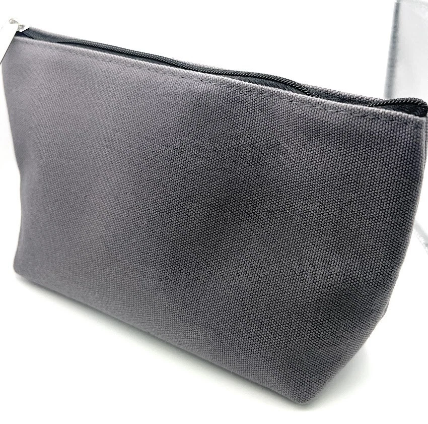 Cloth pouch with zipper deals