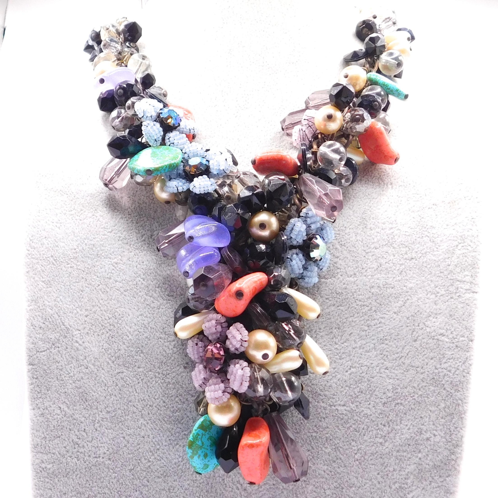 DRAMATIC COSTUME STATEMENT NECKLACE WITH FAUX TUR… - image 8