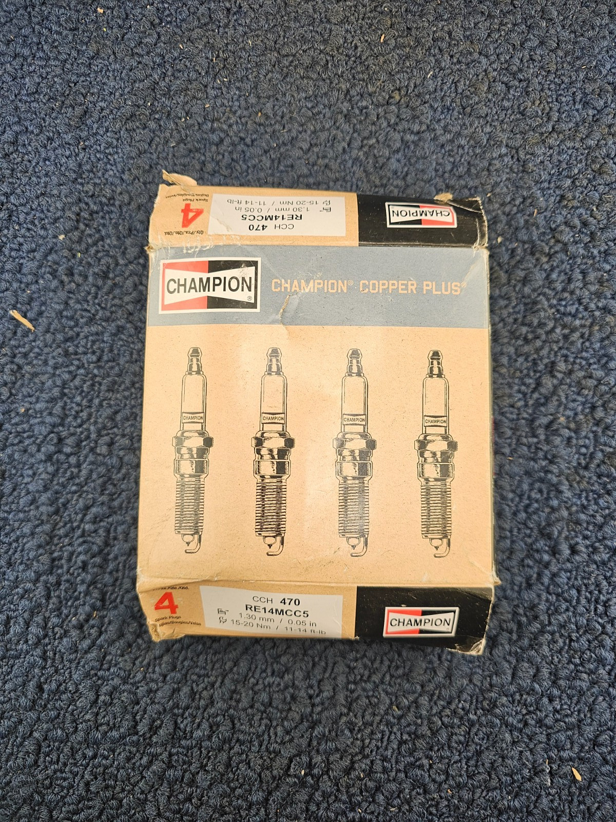 QTY 4 Champion 470 RE14MCC5 Copper Plus Spark Plug Fits 2003-2005 Dodge Neon