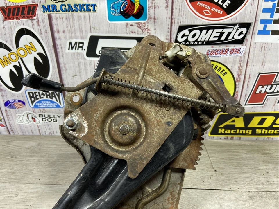 🏅 92-96 Ford F150 F250 F350 Bronco OBS Emergencia Estacionamiento E Conjunto de Pedal de Freno Foto 2 de 4