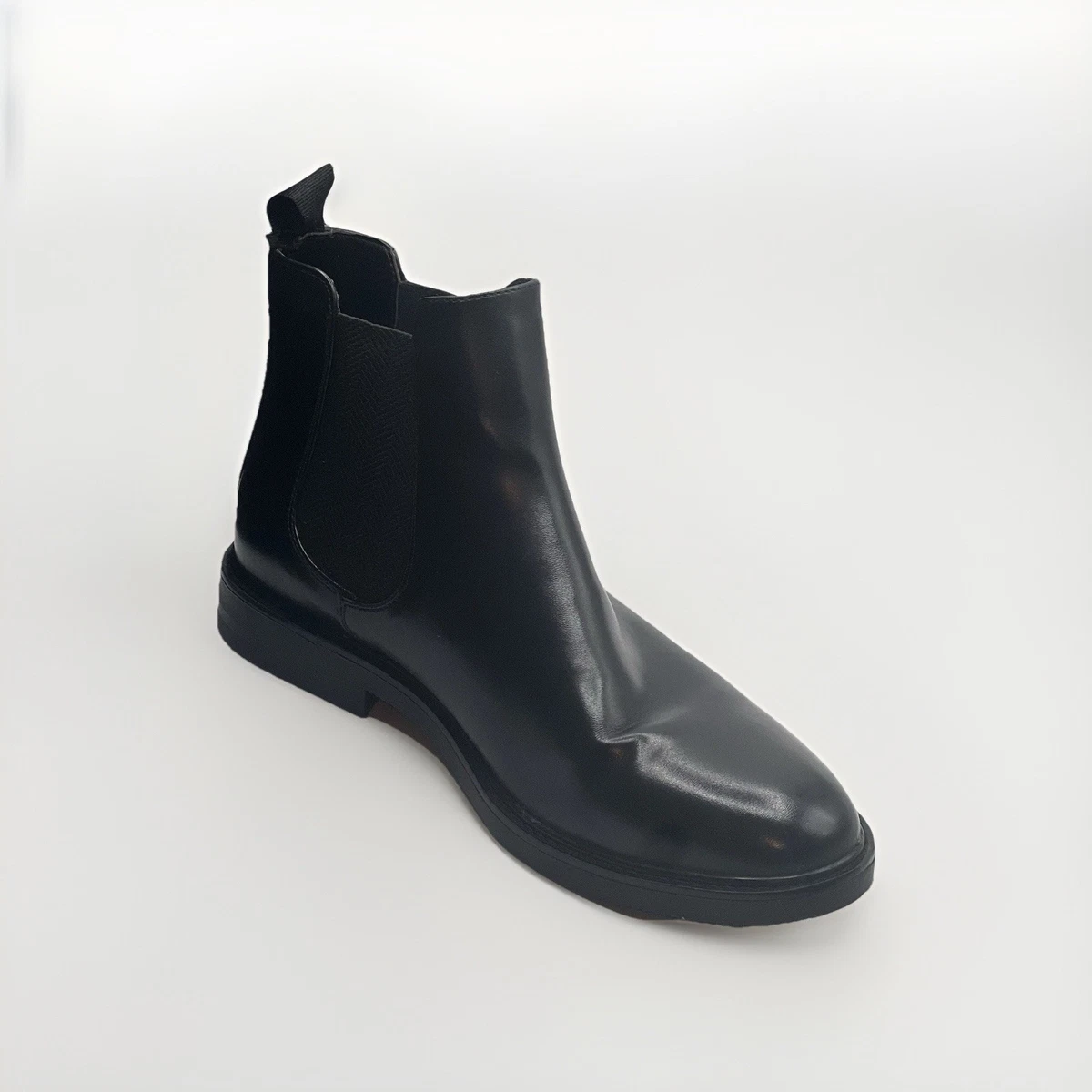 Kenneth Cole Unlisted Leather Upper Solid Boots for Men for 