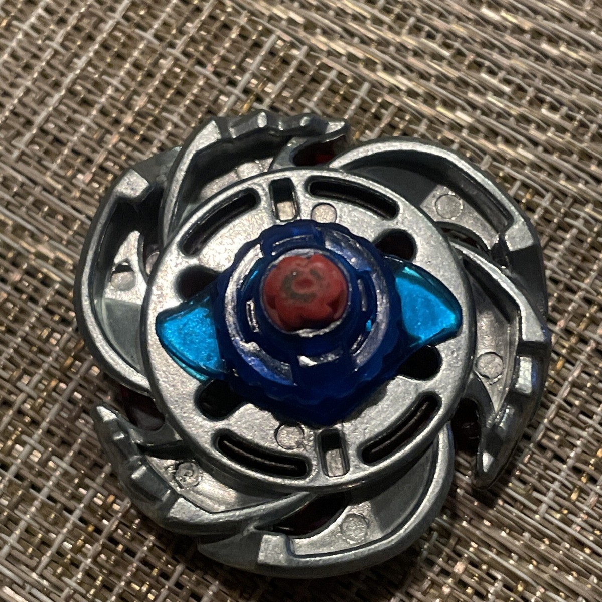 Red Galaxy Pegasus W105R2F Beyblade Hasbro Metal Masters - US