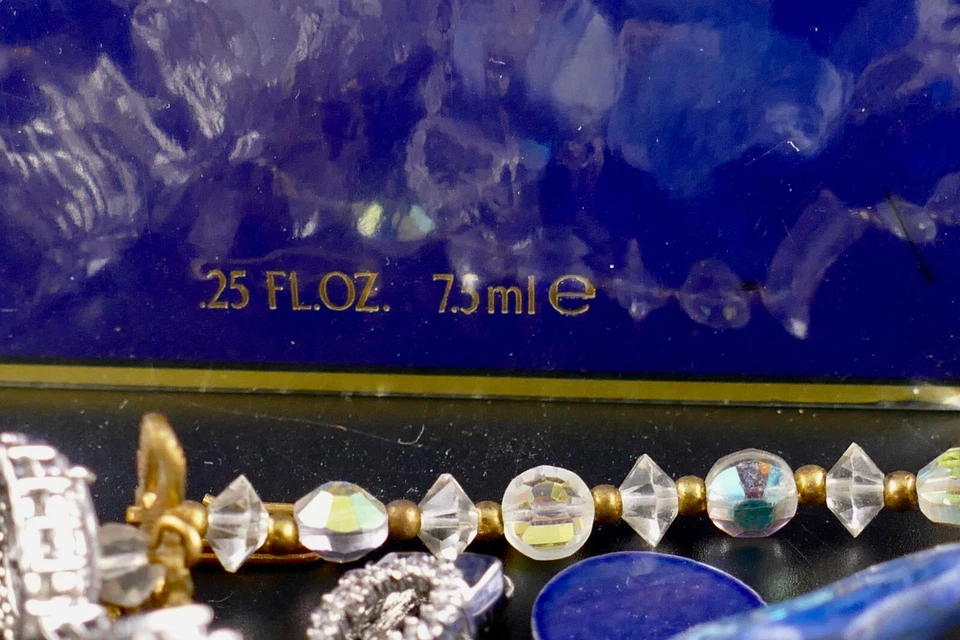 Diamonds and sapphires By Elizabeth Taylor .25 ML 1/4 oz Pure Parfum Sealed NIB - Изображение 3 из 4