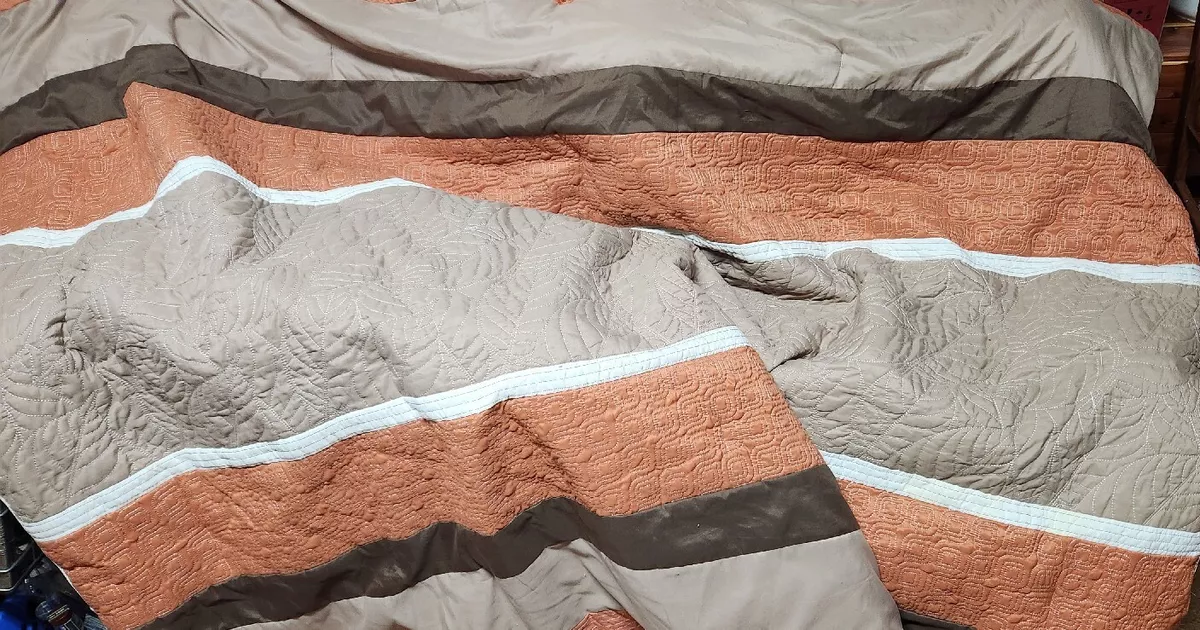 Bryan keith bedding deals