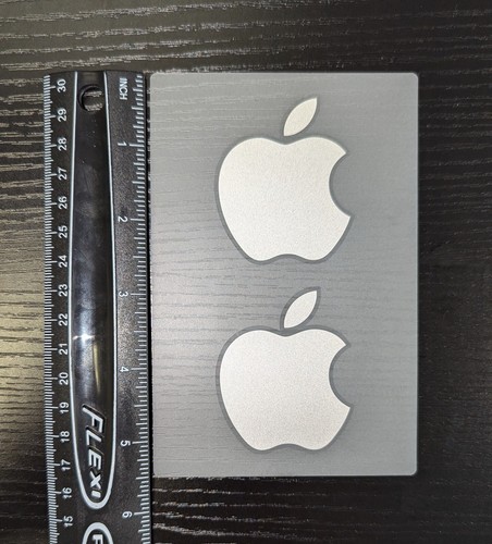 Authentic SILVER Apple Logo Decal Sticker Set Large Brand New (2) Stickers - Afbeelding 3 van 3