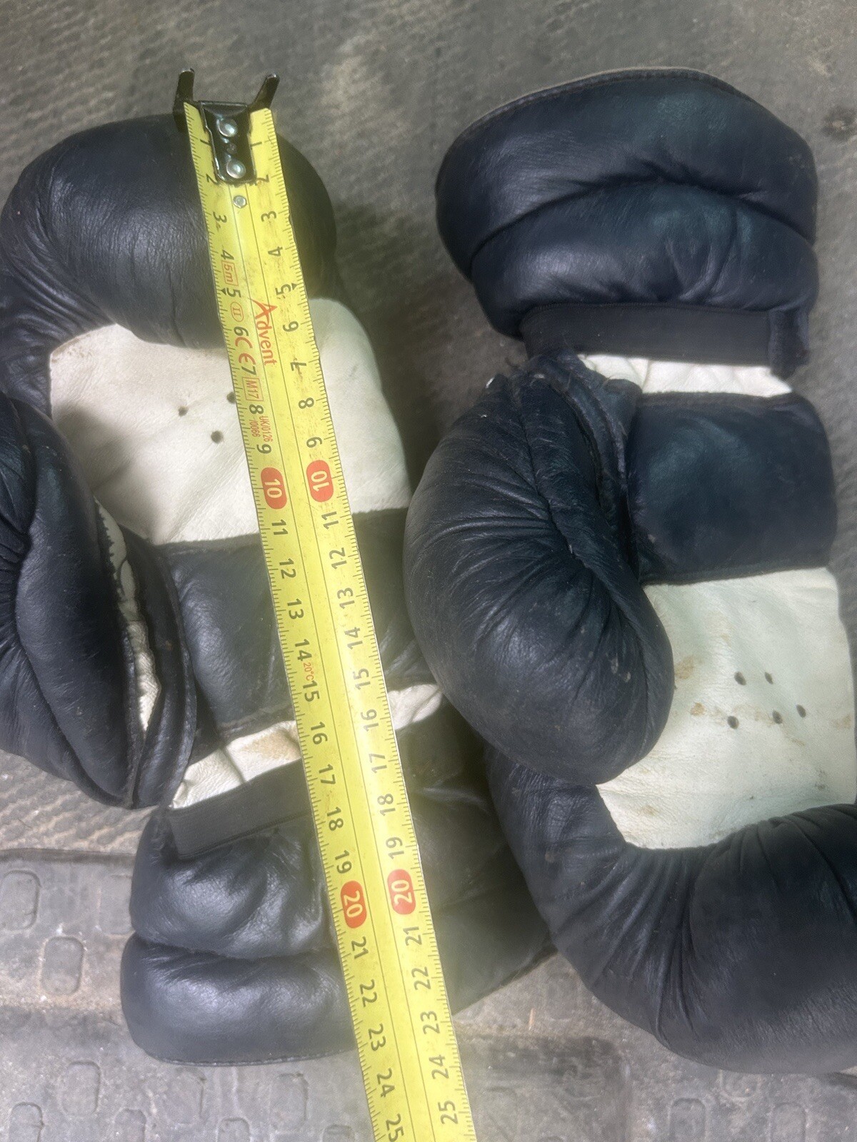 gants boxe cuir vintage – vue détaillée