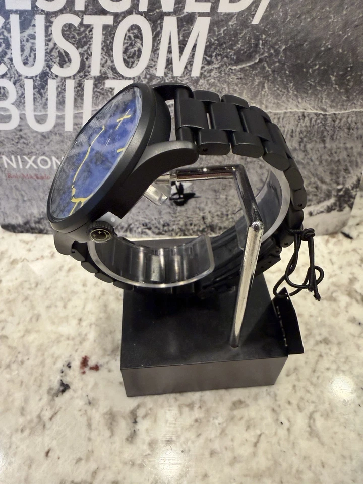 New Nirvana Nixon Sentry Wobble Black & Blue Smiley Face Watch A1417367 NWT - Image 3 of 3