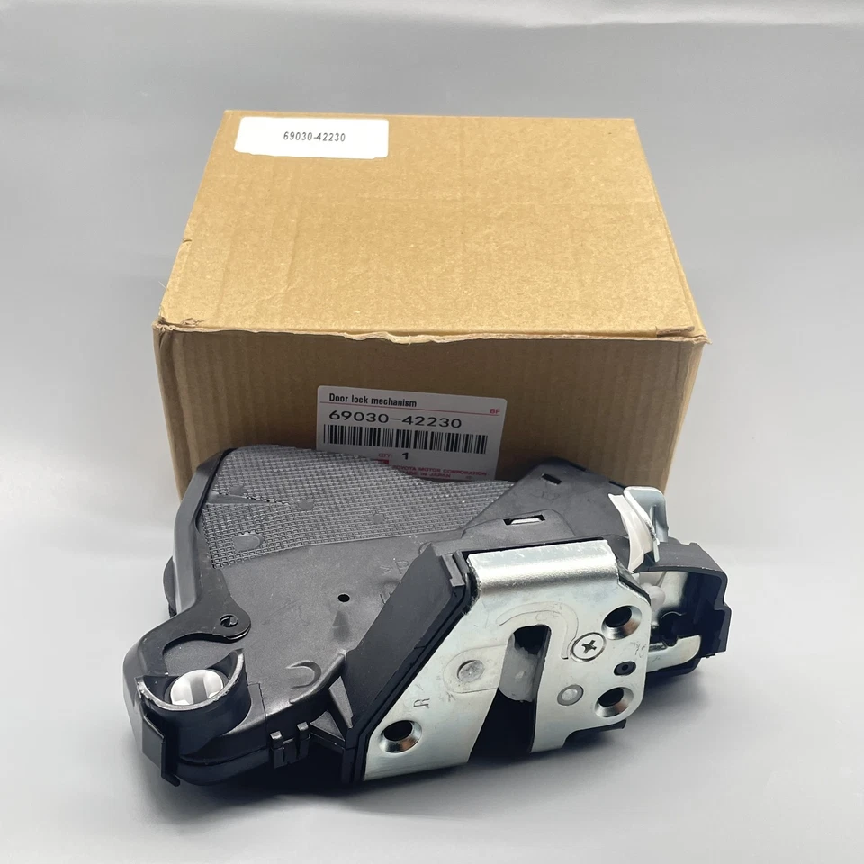 Front Right Door Lock Actuator 69030-42230 FOR Lexus GS350 GS450h GS F 2013-20 - Image 2 of 4