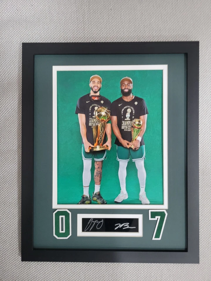 Cuadro facsímil foto Jayson Tatum & Jaylen Brown 8x10 grabado láser automático 11x14 Foto 2 de 4