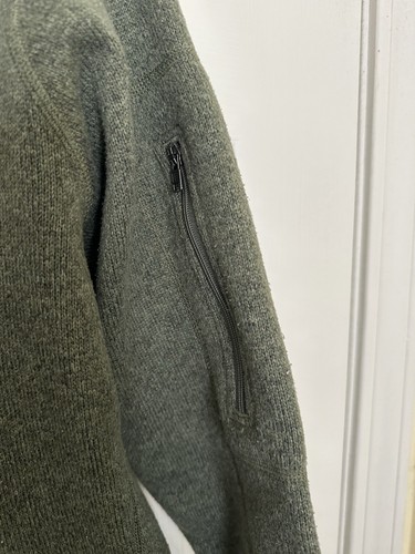 Youth Olive Green Half Zip Patagonia Pull Over with Collar Size Large - Picture 11 of 13