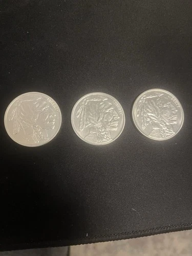 Lot of THREE One Ounce Silver Buffalo/Indian Head Rounds.999 Silver