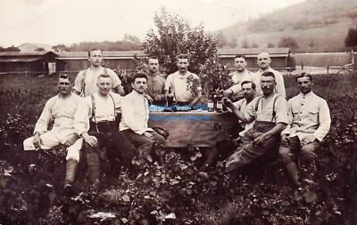 Foto-AK Frankreich 1916 Barackenlager Vollrath´s Heidelbeerwein 