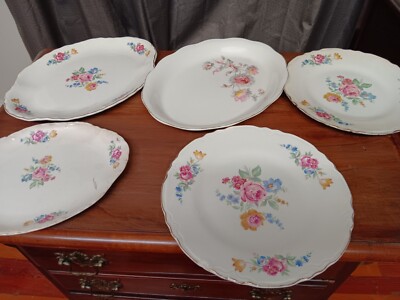 5 Piece Collectable antique VINTAGE Scio Hazel pattern dinner plates circa 1940s