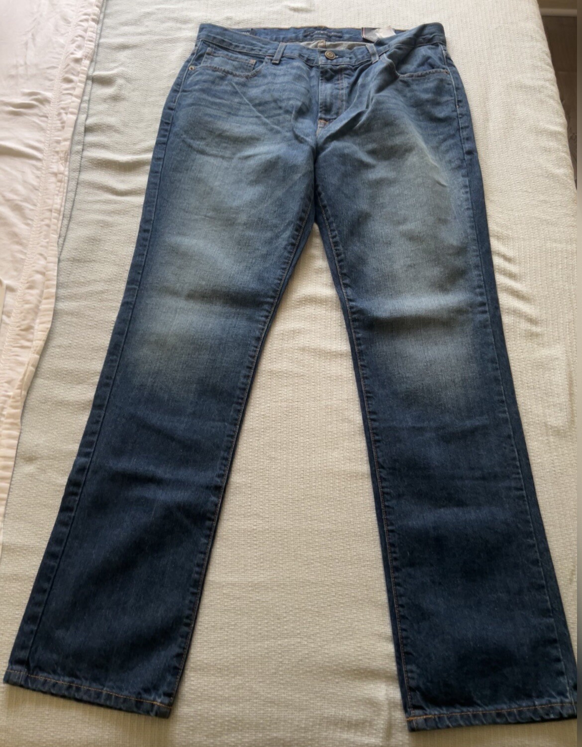 Men's Tommy Hilfiger Straight Fit 34x32 Dark Blue Jeans New