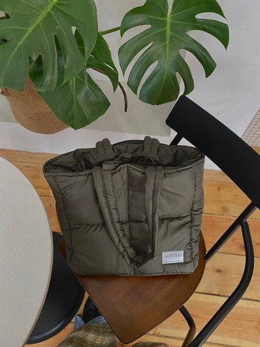 Bolso de Mano Hecho a Mano, Bolso de Hombro Hinchado de Moda - Imagen 9 de 11