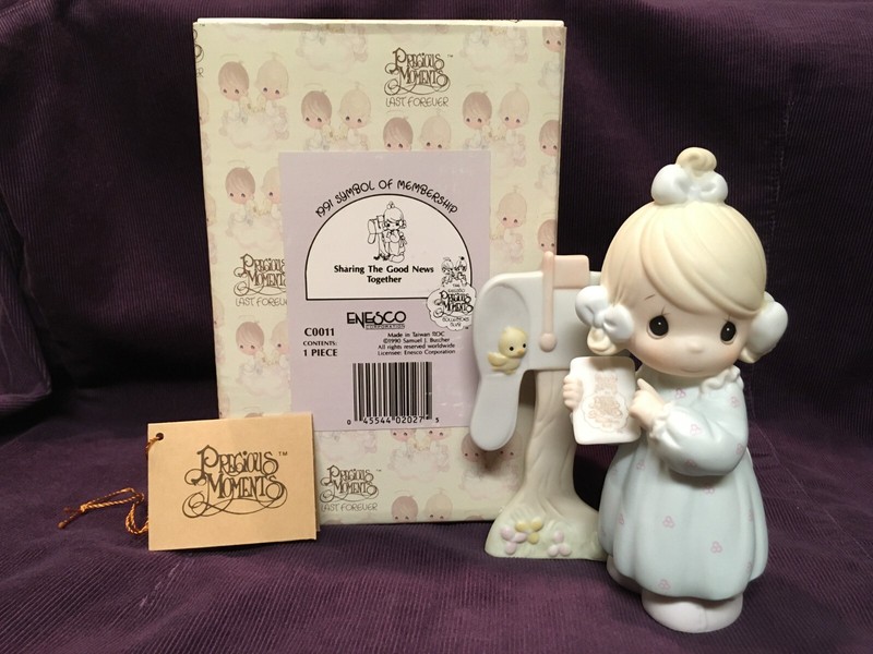 Precious Moments ~ Sharing The Good News Together ~ COO11 with Box