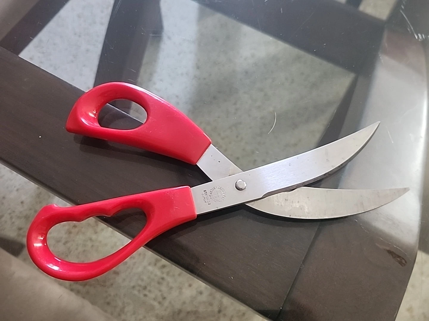 Sassafras Enterprises Stainless Steel Scissors Curved Kitchen Shears Red Japan