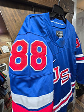 Nike Team USA Ice Hockey Jersey Kane #88 L Sochi 2014 Blue Red White