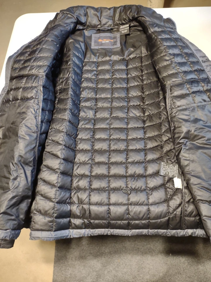 Chaqueta Ben Sherman Para Hombre Grande Gris Puffer Cremallera Completa Acolchada Aislada Exterior Foto 3 de 4