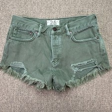 We The Free People Green Distressed Frayed Hem Denim Shorts OB1103563 Size 26