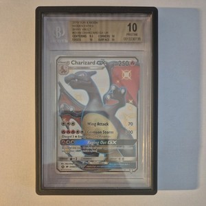 Charizard GX SV49/SV94 Hidden Fates