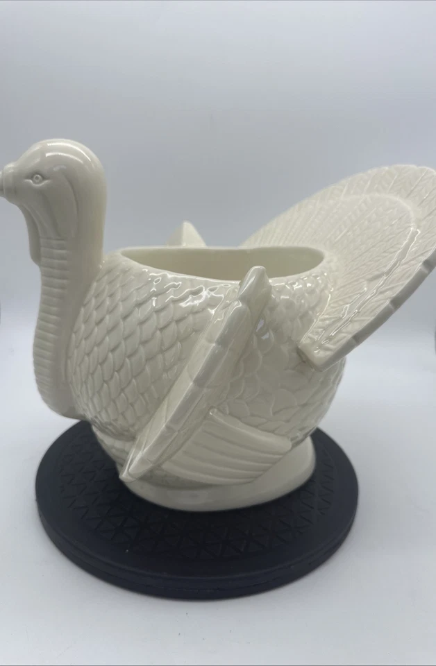 Suporte de vela Bath & Body Works Turquia 3 pavios cerâmica peça central luminária novo com etiquetas - Imagem 2 de 4