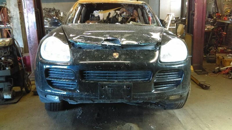 Porsche Cayenne 2005 enfriador de dirección asistida Foto 2 de 4