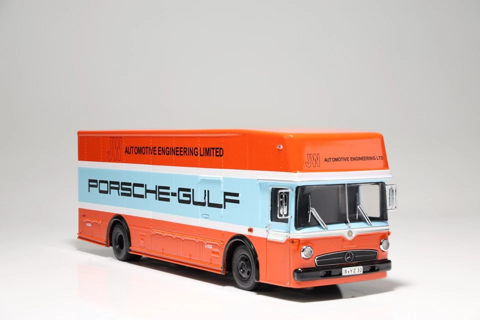 1/43 高级 ClassiXXs 1970 梅赛德斯赛车运输车(海湾保时捷橙色/蓝色) — 第 4/4 张图片