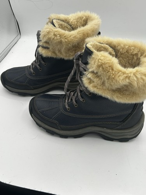 #ad Clarks Women’s Snow Boots Size 7 Faux Fur Lined Winter Lace Up $29.50