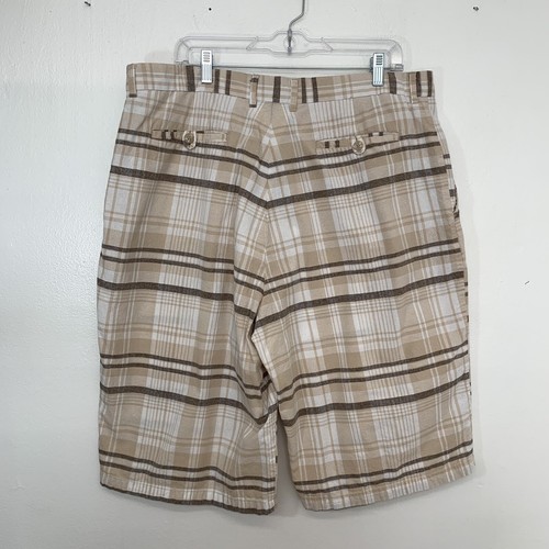 Trust Mens Shorts 40 Plaid Beigh Pockets 100% Cotton Front Zip 1Casual 13" - Picture 4 of 10