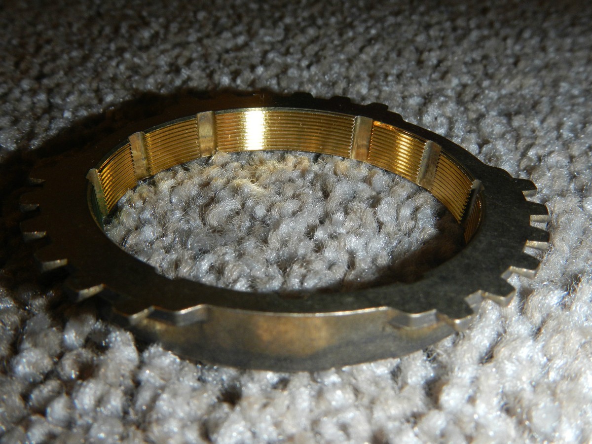 1981-1989 NISSAN 310 310GX PULSAR NX SENTRA STANZA RING