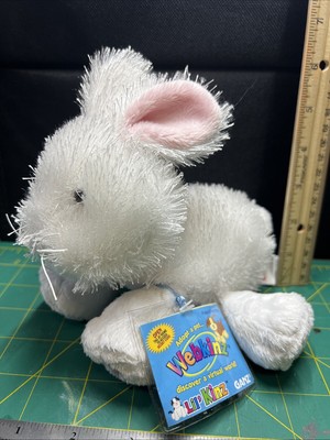 Ganz HSO78 Bunny rabbit Webkins. NWT. So Cute! About 7 x6 . White In Color. 