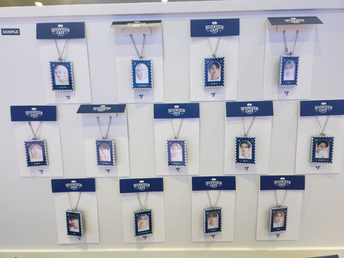 SEVENTEEN Mini Photo Holder svt seventeen cafe in seoul poca