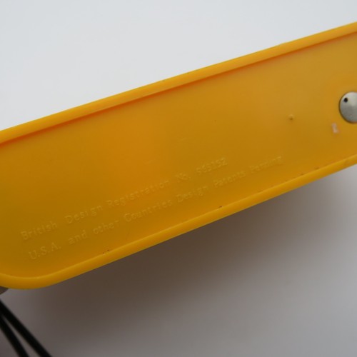 Radio d'epoca a transistor Aitron - design Space Age - giallo retrò - anni '70 - Foto 7 di 7