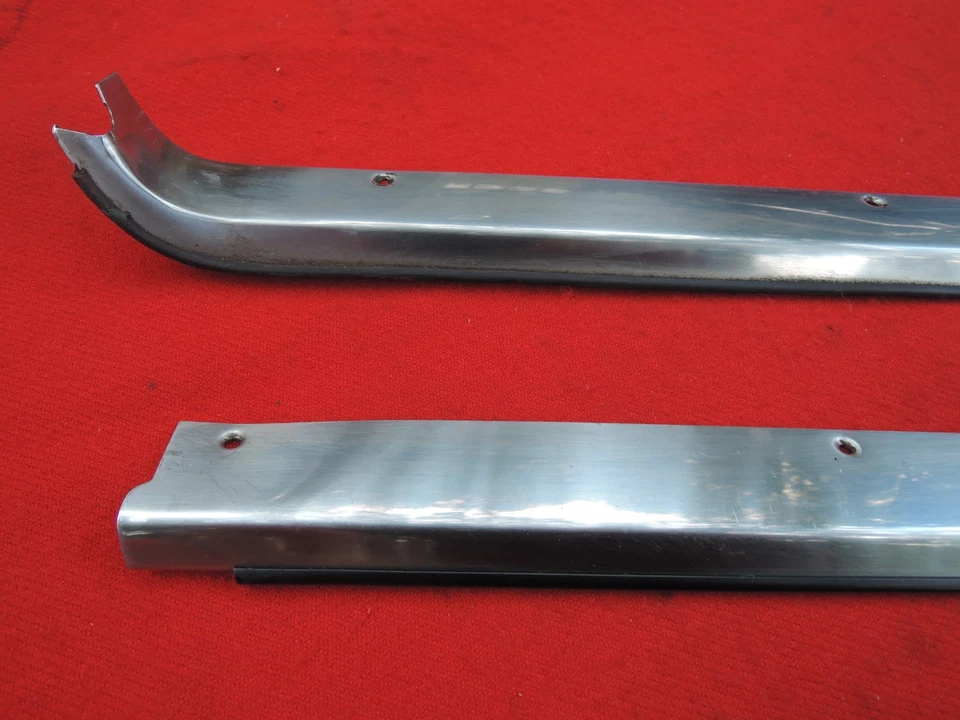 PAR de vidrio trasero cuarto lateral ALFA ROMEO GIULIA SPRINT GT / GTV de moldura inferior Foto 3 de 4