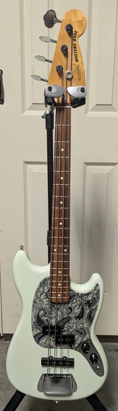 2017 Fender Mustang Bass Sonic Blue Rosewood Fretboard (Mexico)