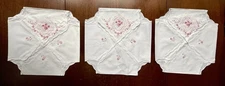 Bread Basket Liners Set of 3 White With Pink Floral Embroidery Brand New