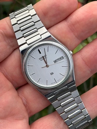 Vintage SEIKO SQ 8223-7160 Quartz 34.MM Men’s Watch JAPAN MADE