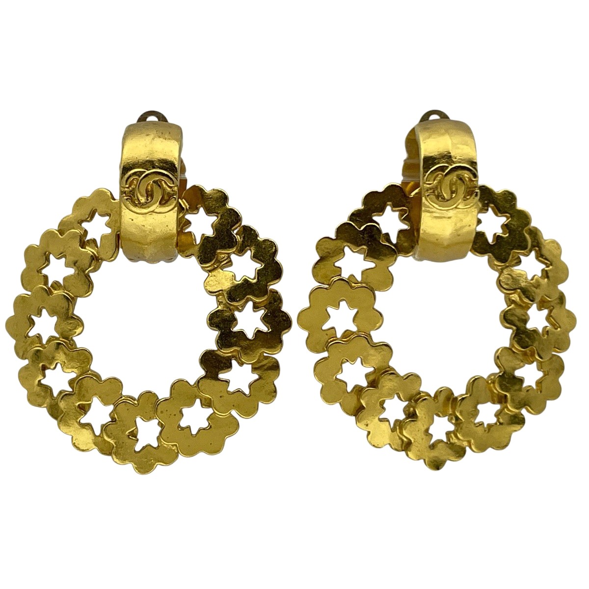 CHANEL (Interlocking) CC logo Loop Earrings Circl… - image 1