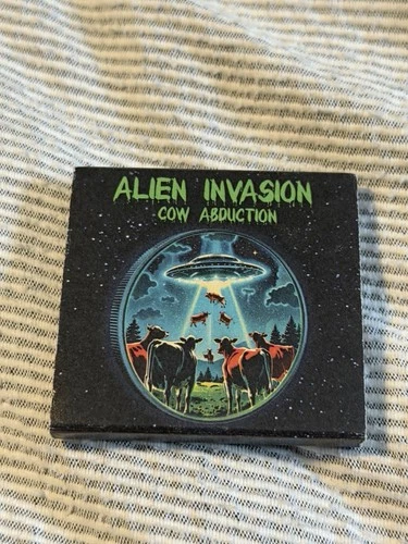 Intaglio Colorized 1 Oz .999 Silver Cow Abduction Round 66 Of 250