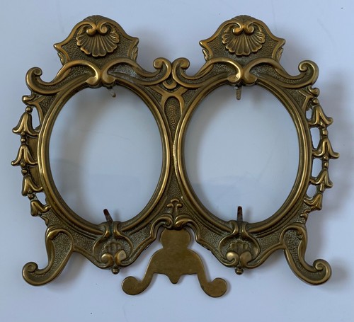 VINTAGE BRASS DOUBLE PHOTO FRAME ANTIQUE STYLE EASEL BAROQUE ROCOCO DECORATIVE - Picture 10 of 24