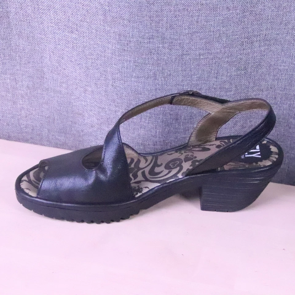 Sandalias Fly London para mujer 40EU 9US 6.5UK negras con cordones de cuero WELY439FLY Foto 4 de 4