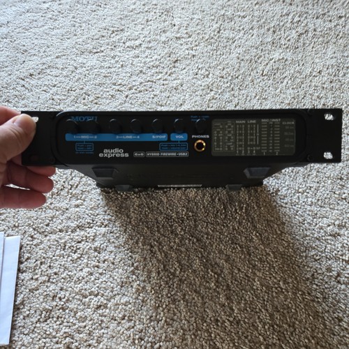 Moto-audio 16 channel mixer