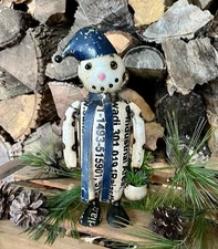 NEW Primitive SNOWMAN RECYCLED METAL CREW WINTER CHRISTMAS 10"Tx5"Wx2.75"D BLUE