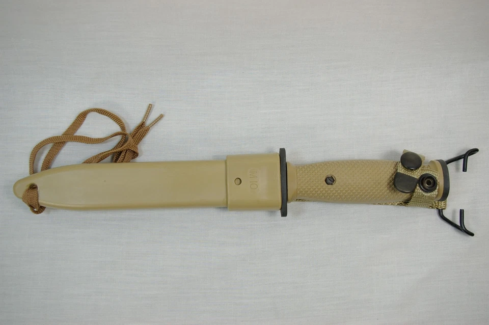 Army Desert Storm Tan "M3" Fighting Combat Knife M10 Scabbard - Never issued Exc - Image 3 of 4