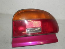 Feu arrière Mazda 121