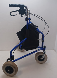 Wheeltech Blue 3 Wheel Tri Walker Folding Mobility Rollator Walker Bag K10 W465