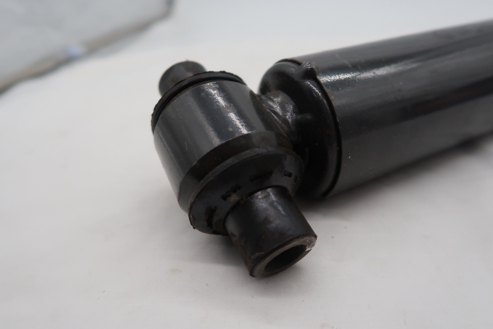Brand New Sachs Shock Absorber For Volvo B12 92- 3036162 image 5